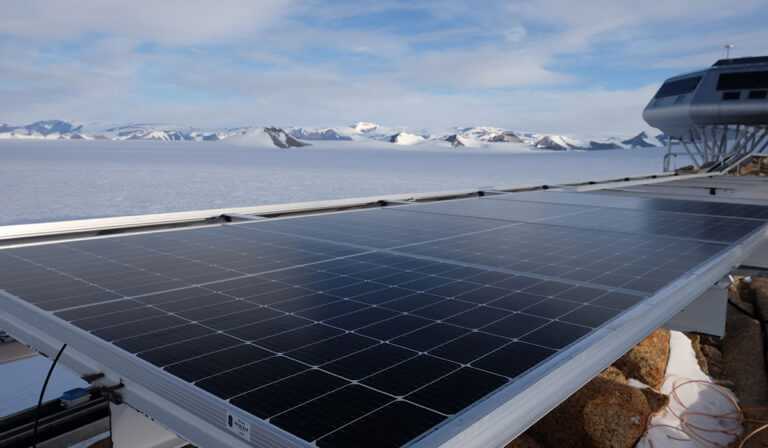 Fotovoltaico contro il cambiamento climatico in Antartide